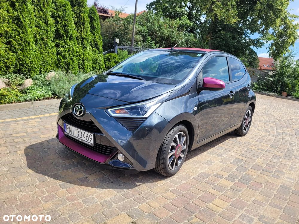 Toyota Aygo 1.0 VVT-i Color Edition - 1