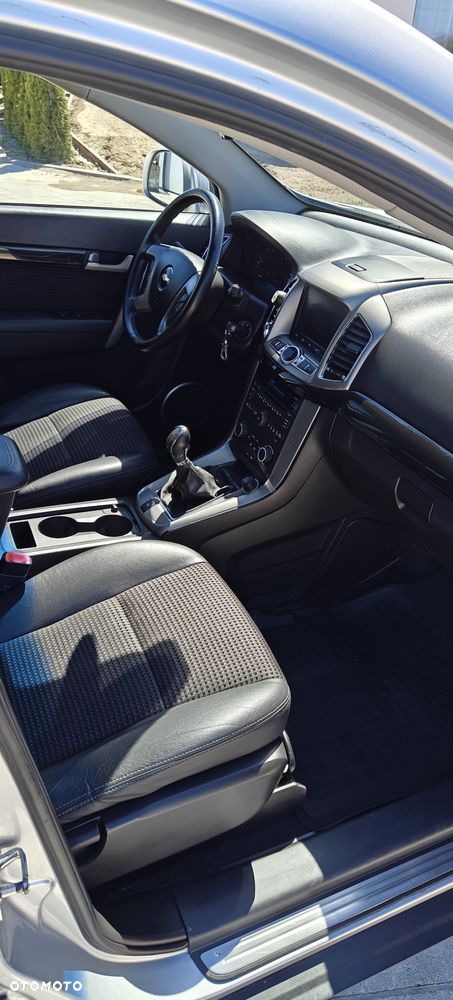 Chevrolet Captiva 2.2 D LTZ - 9