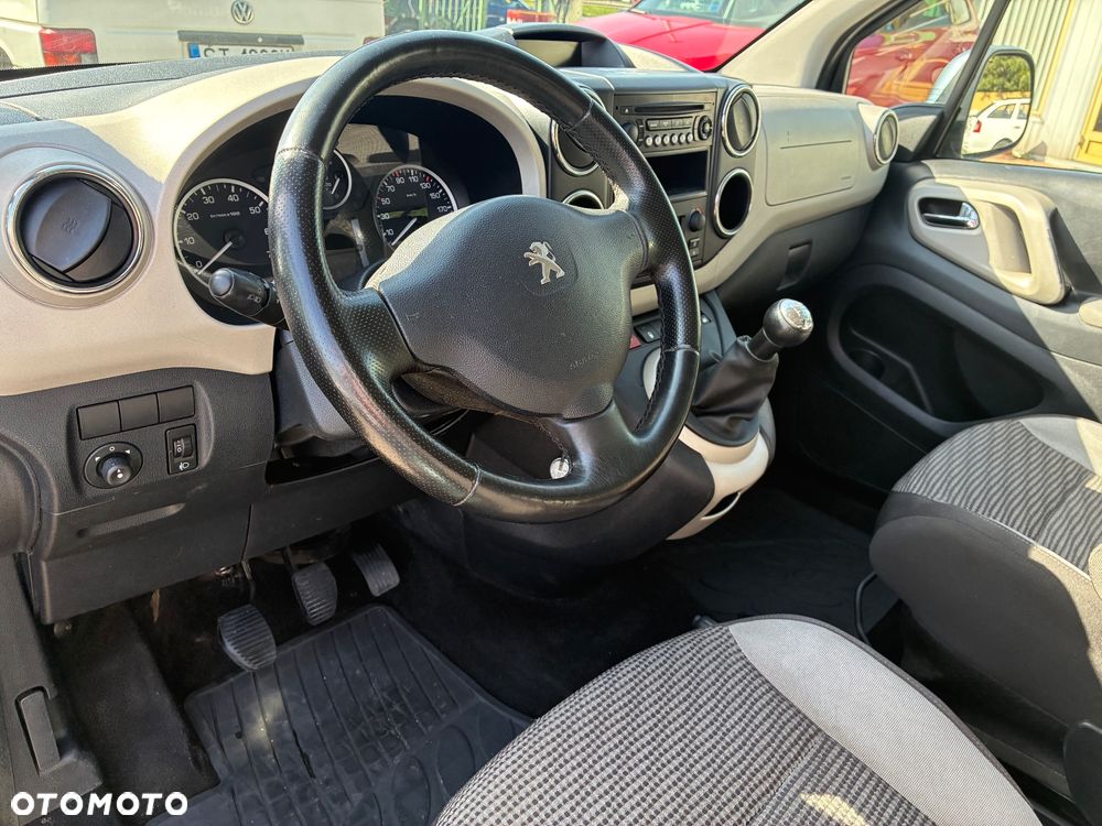 Peugeot Partner - 11