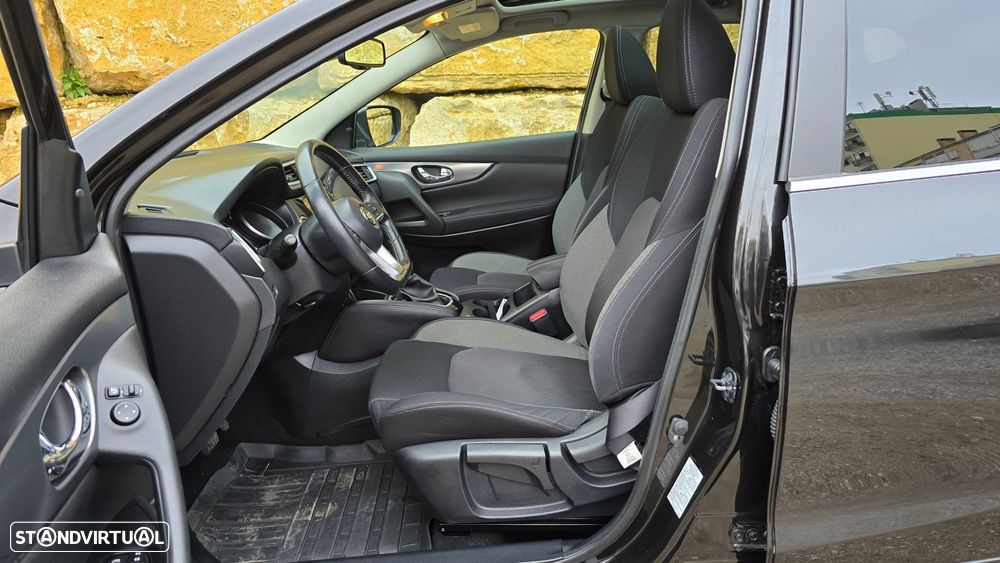 Nissan Qashqai 1.6 dCi Tekna Xtronic - 31