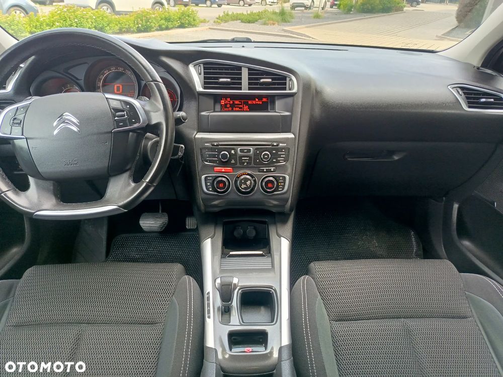 Citroën C4 e-HDi 115 ETG6 Exclusive - 10