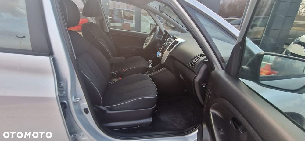 Kia Venga 1.4 CVVT Attract - 15