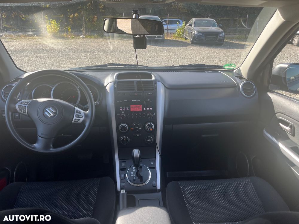 Suzuki Grand Vitara - 2