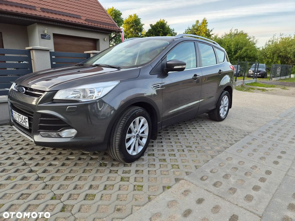 Ford Kuga 1.5 EcoBoost 2x4 Titanium - 1