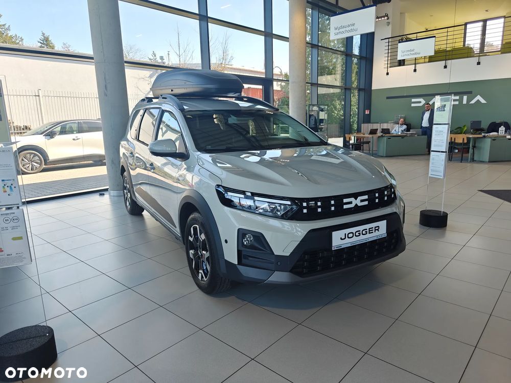 Dacia Jogger 1.8 Full Hybrid 155 Journey MMT 7os - 2