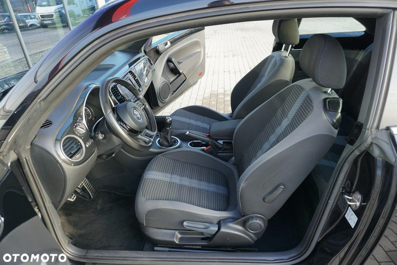 Volkswagen Beetle - 12
