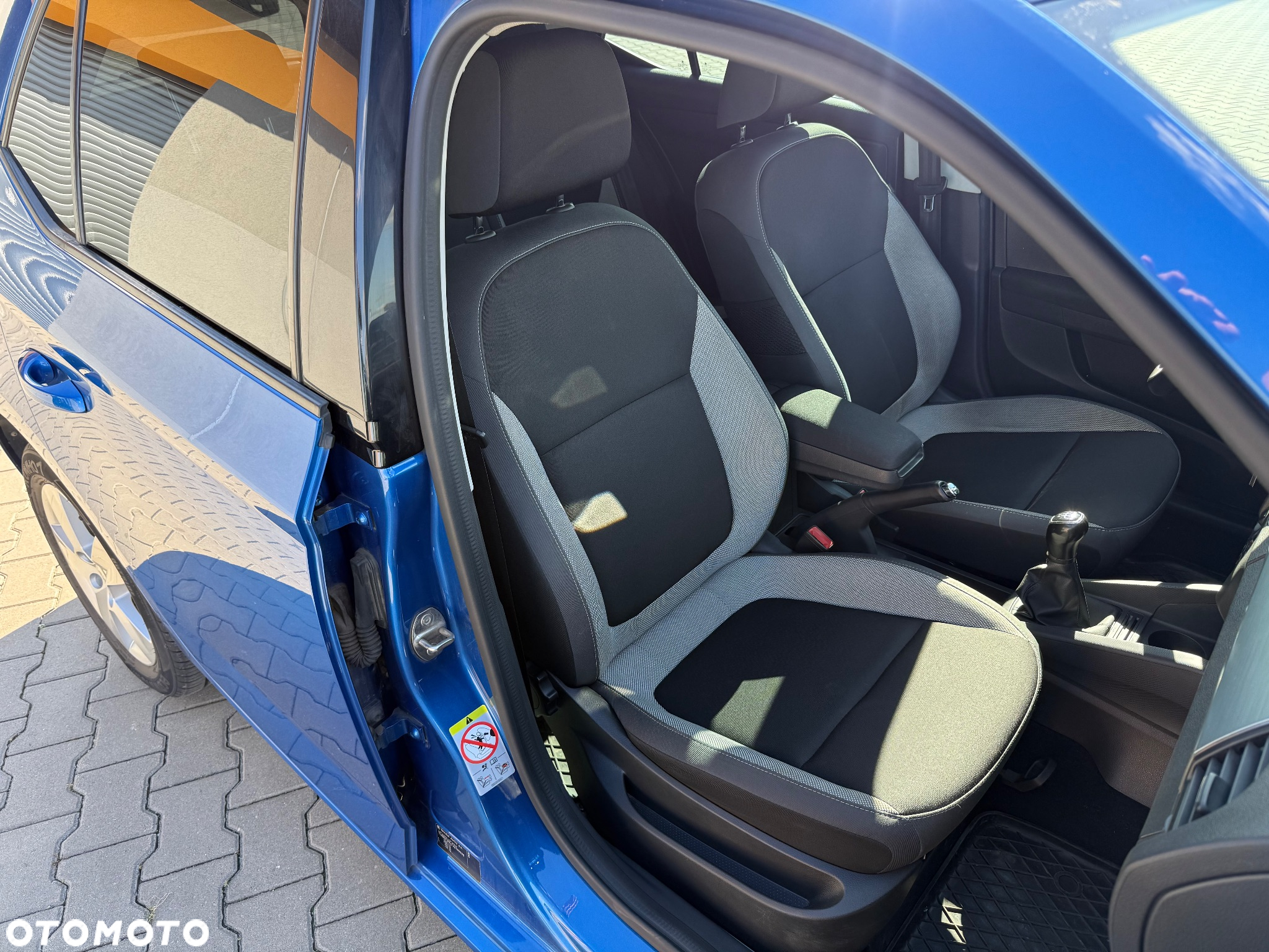 Skoda Fabia 1.0 TSI Style Color - 21