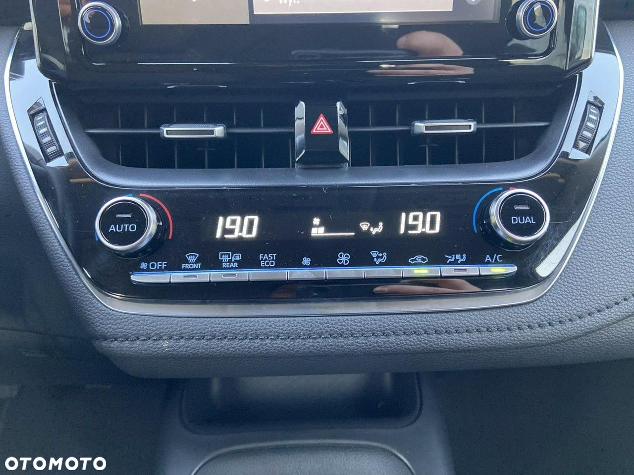 Toyota Corolla 1.5 Comfort - 15