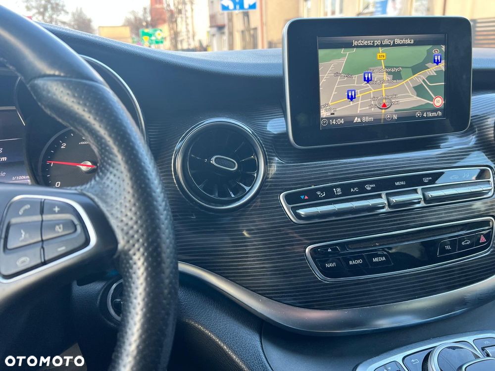 Mercedes-Benz Klasa V 220 d Avantgarde 9G-Tronic (d³ugi) - 11