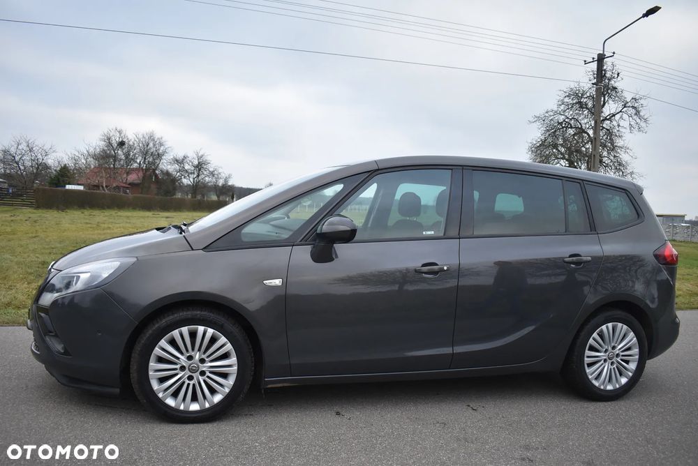 Opel Zafira 1.4 T Cosmo EU6 - 7