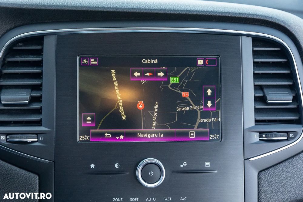 Renault Megane Blue dCi 116 Intens - 14