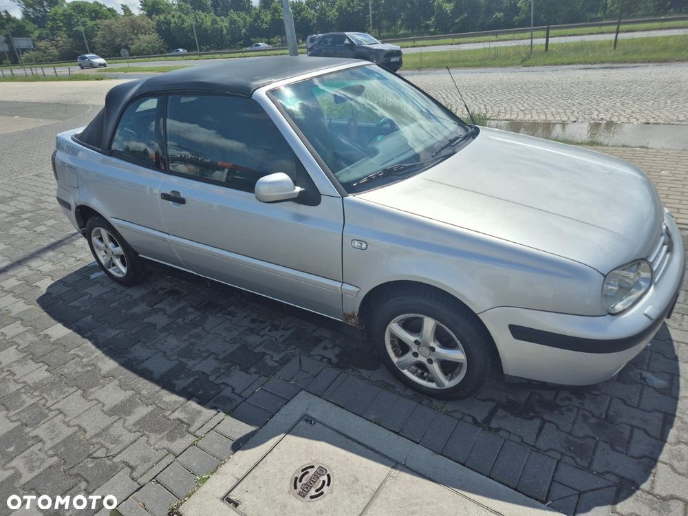 Volkswagen Golf - 5