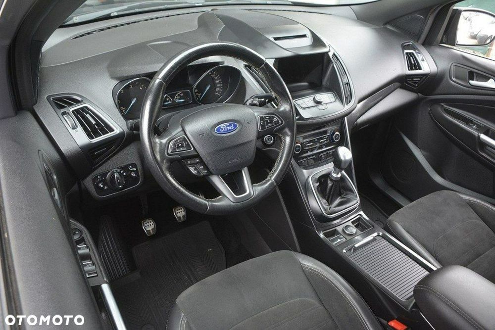 Ford Kuga 1.5 EcoBlue FWD ST-Line - 17