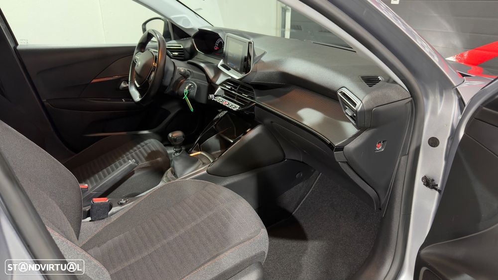 Peugeot 208 PureTech 100 Active - 14