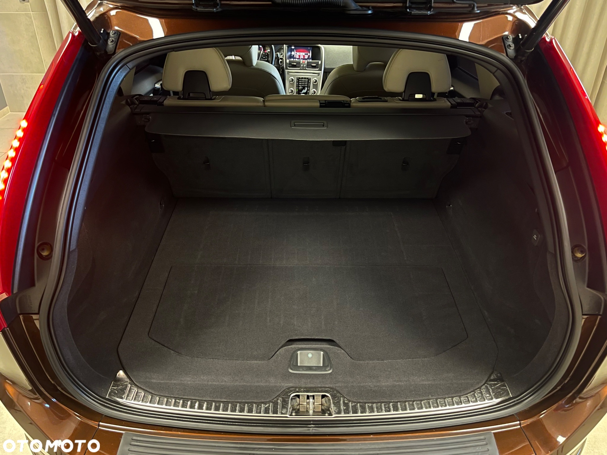 Volvo XC 60 D4 Drive-E Summum - 31
