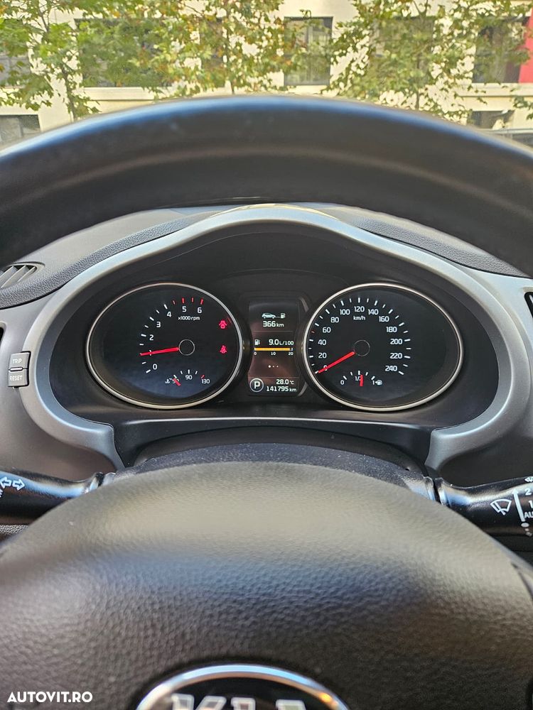 Kia Sportage - 7