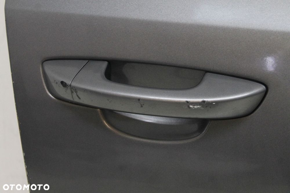 DRZWI PRAWY PRZÓD PRAWE PRZEDNIE VOLKSWAGEN VW GOLF VI HB 5D 2008R- LA7T - 7