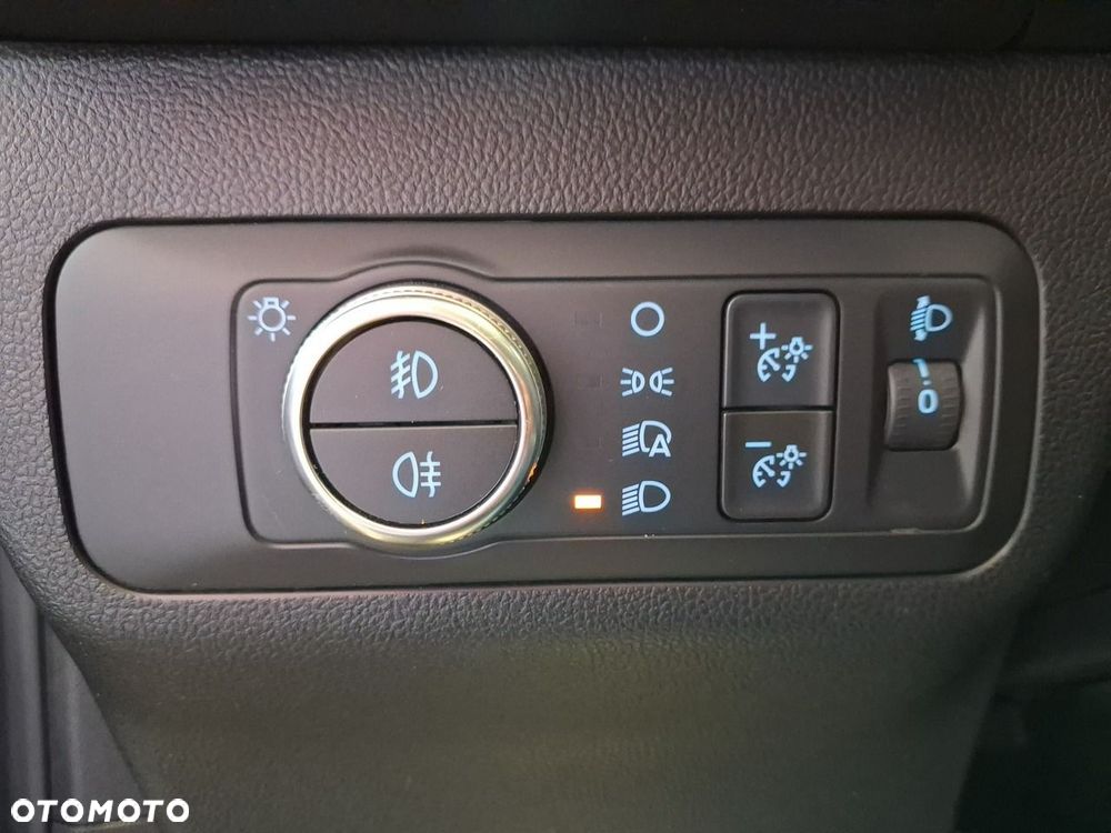 Ford Kuga 1.5 EcoBoost TITANIUM - 37