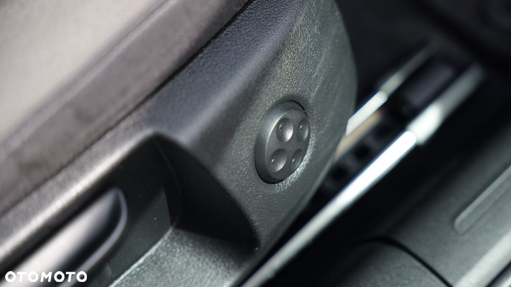 Audi A4 Avant 2.0 TDI Multitronic - 20