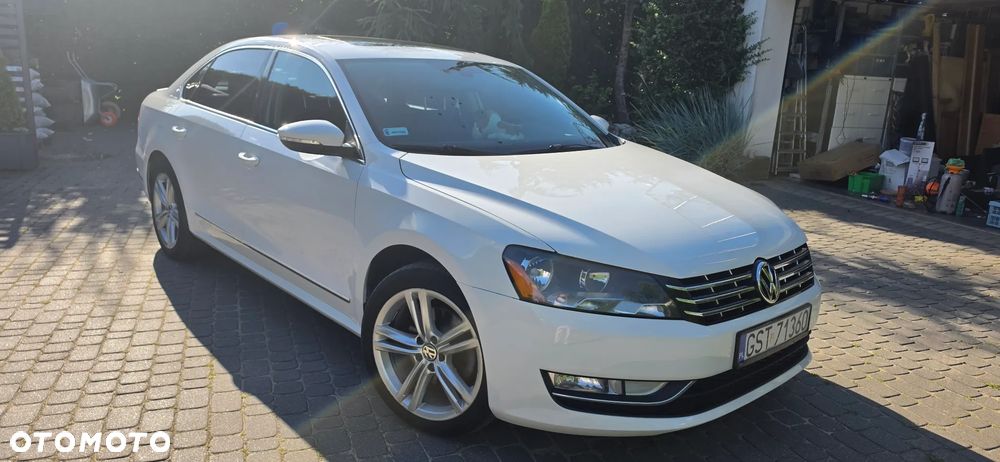 Volkswagen Passat 2.0 TDI Comfortline DSG - 2