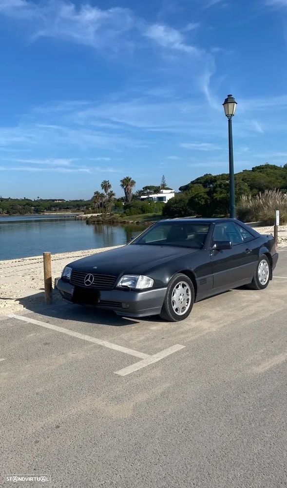 Mercedes-Benz SL 300 SE - 6