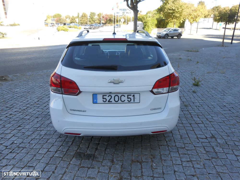 Chevrolet Cruze SW 1.7 VCDi LT - 8