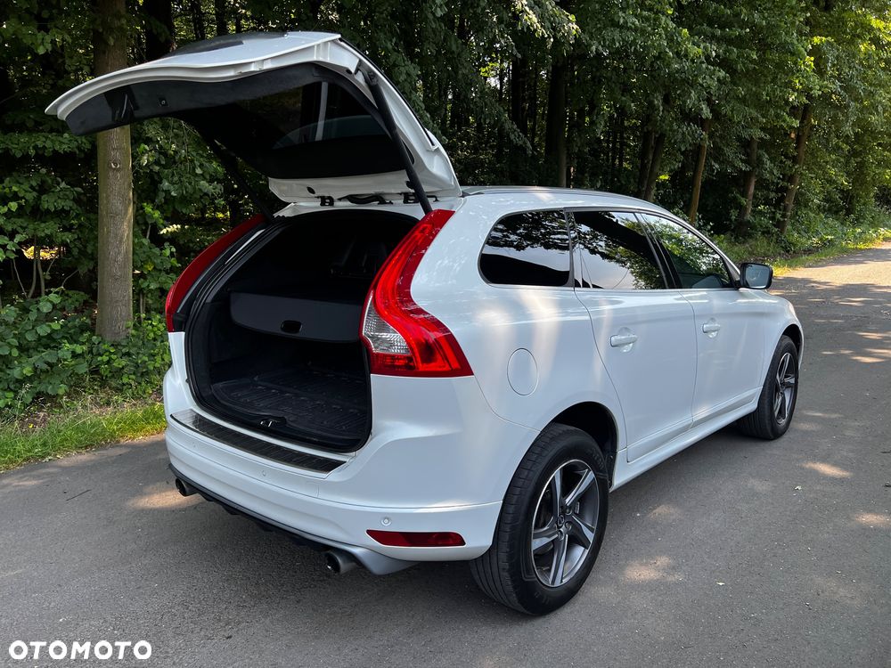 Volvo XC 60 D4 Drive-E R-Design Momentum - 20