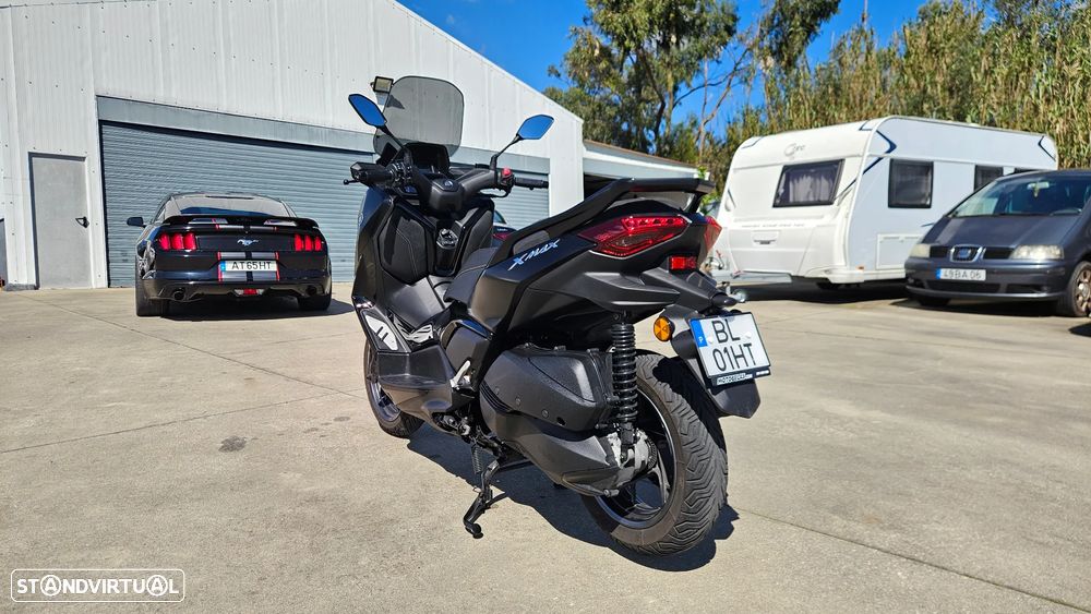 Yamaha X-Max Tech max - 9