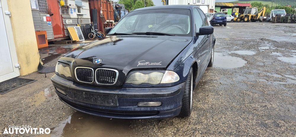 Dezmembram BMW E46 320i 2.0 benzina  150CP - 1