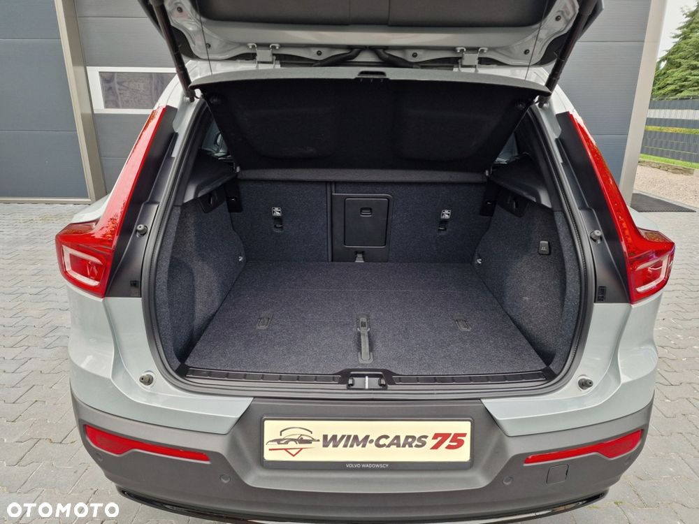 Volvo XC 40 - 33