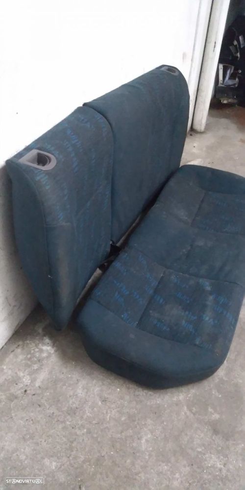 Estofos De Trás Opel Corsa C (X01) - 4