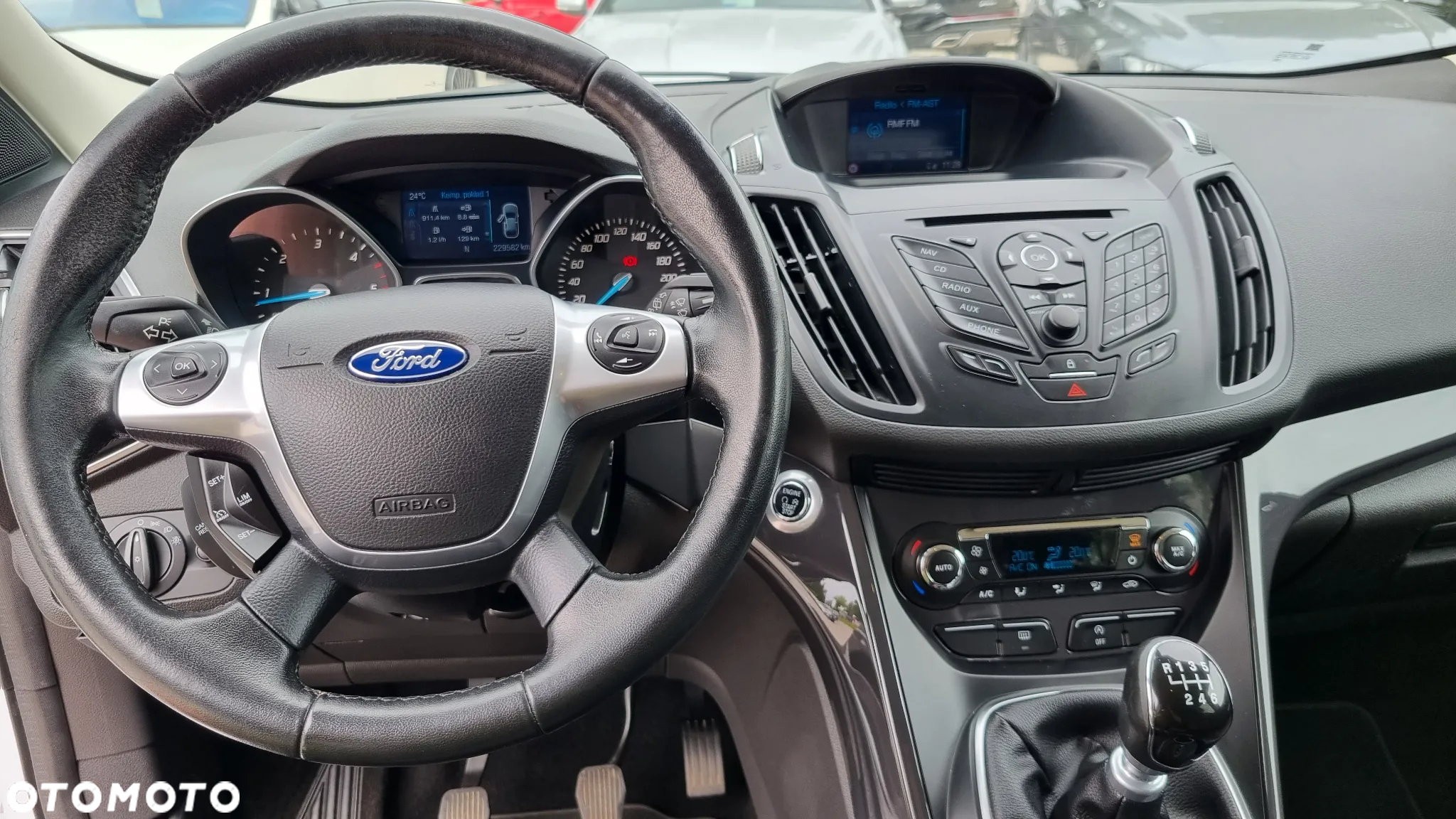 Ford Kuga 2.0 TDCi 4WD Titanium - 23