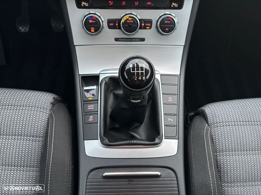 VW CC 2.0 TDI BlueMotion - 22