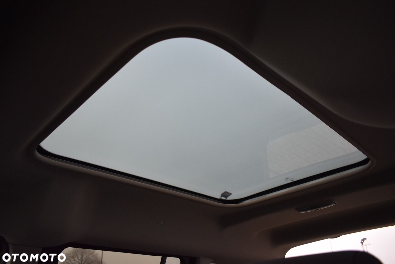 Ford Tourneo Connect - 16