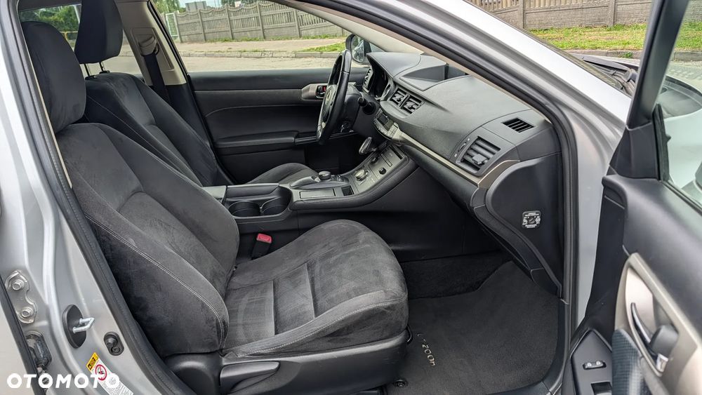 Lexus CT Limited Edition - 10