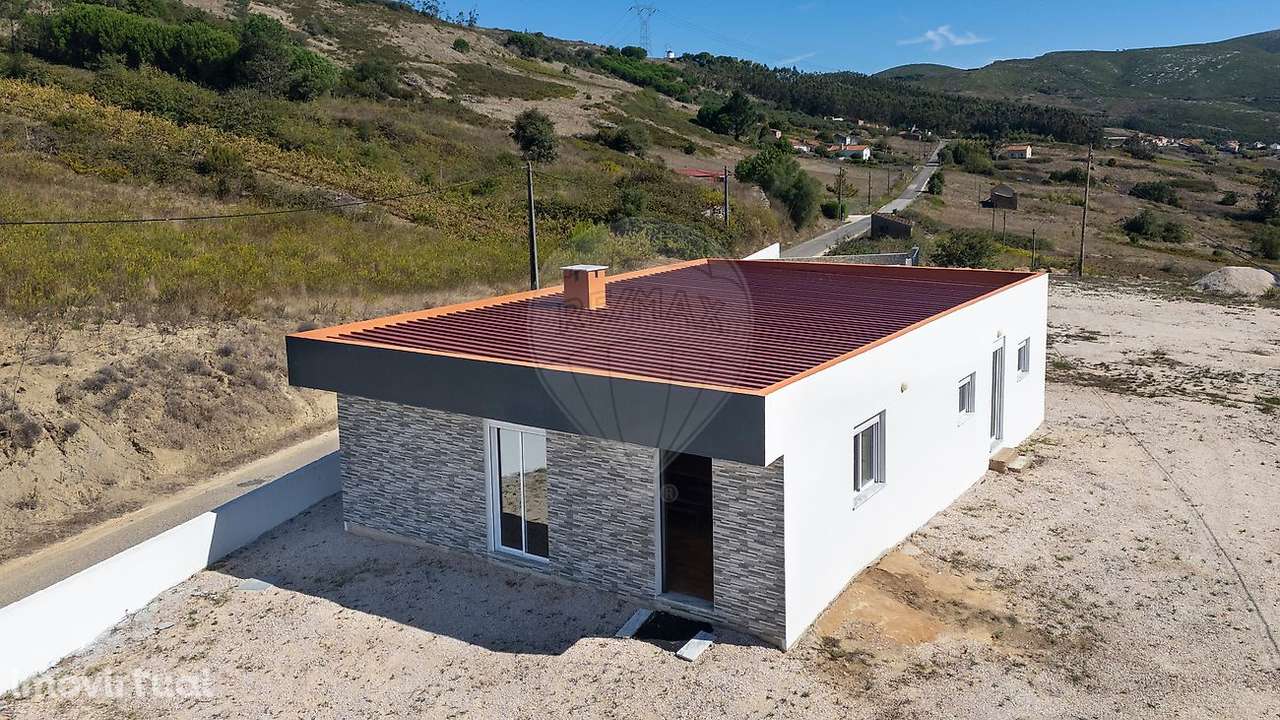 Moradia T3 para venda - Grande imagem: 2/23