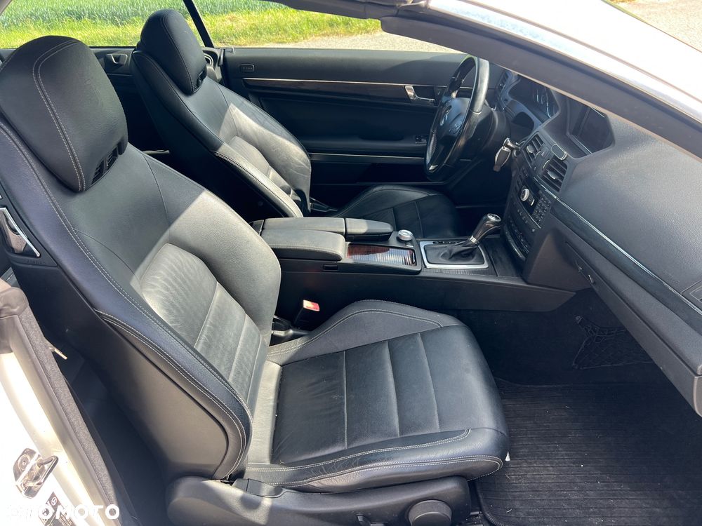 Mercedes-Benz Klasa E 250 CGI BlueEFFICIENCY Automatik Avantgarde - 36