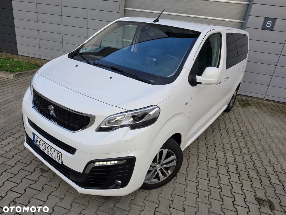 Peugeot Traveller L2 2.0 EAT8 Business VIP - 13