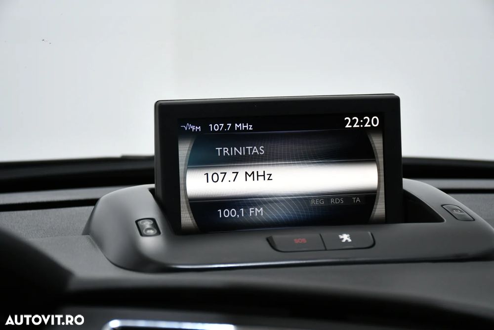 Peugeot 3008 Hybrid4 - 20