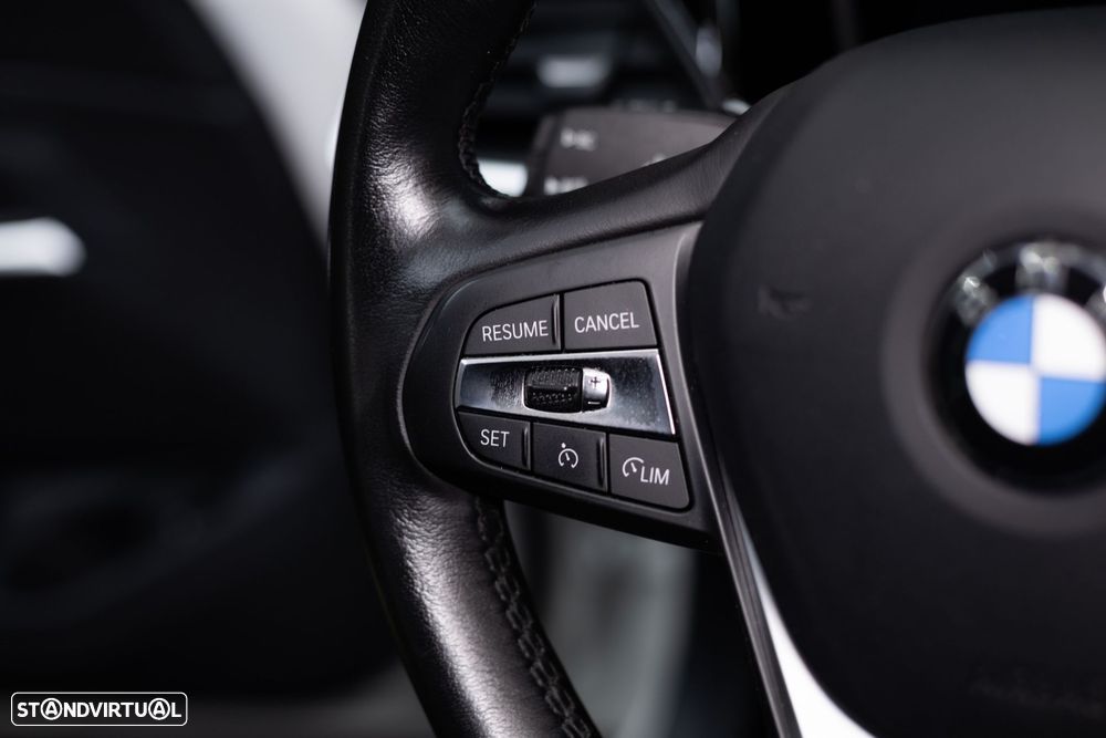 BMW 320 d Line Sport Auto - 30