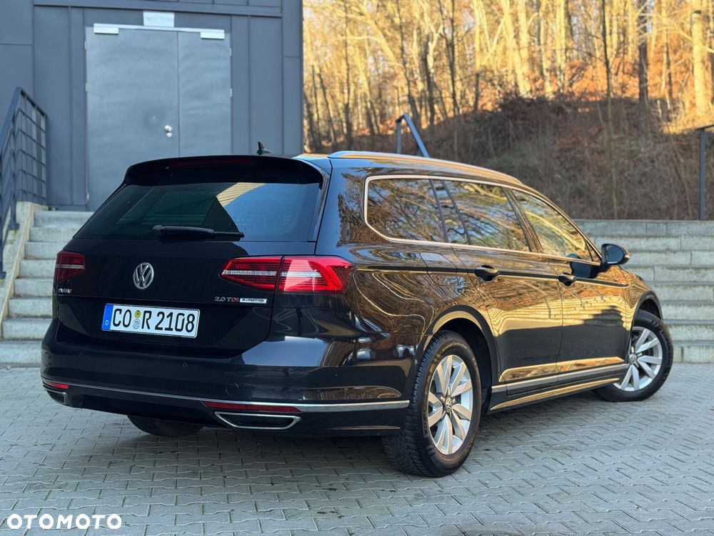 Volkswagen Passat 2.0 TDI SCR DSG Highline - 13