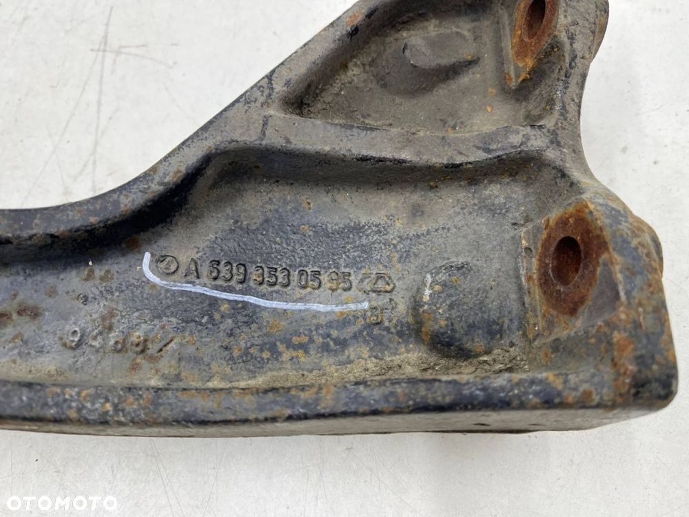 Poduszka dyferencjału Mercedes Vito Viano w639 03-14r podpora dyfru mostu łapa mocowanie a6393530595 - 7