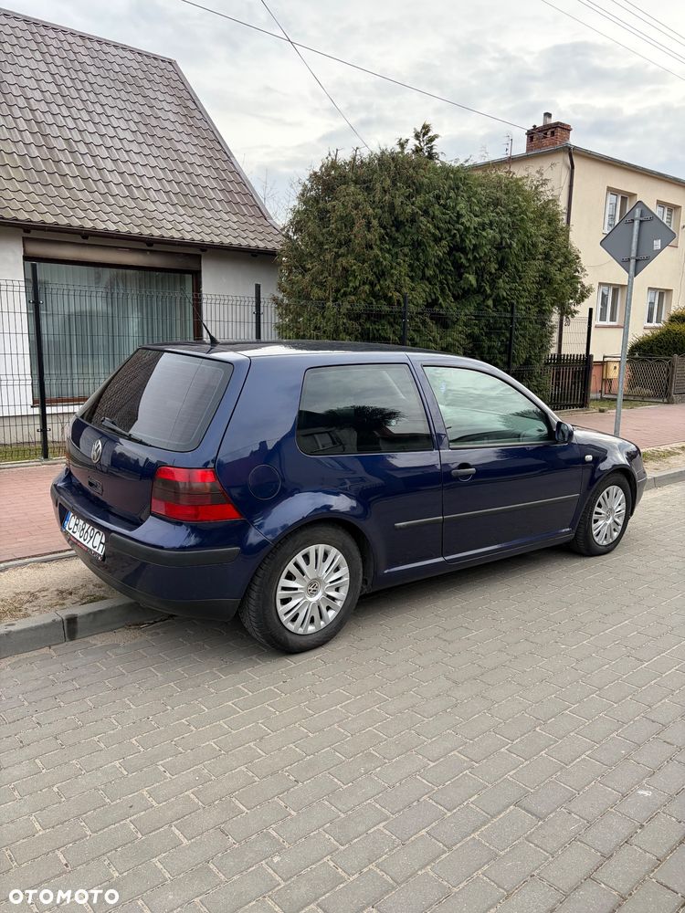 Volkswagen Golf 1.9 TDI Comfortline - 5