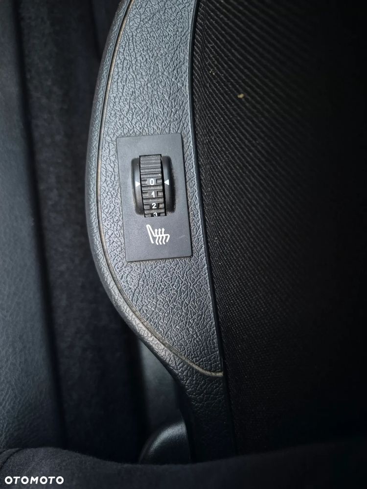 Peugeot 207 CC 120 VTi JBL - 8