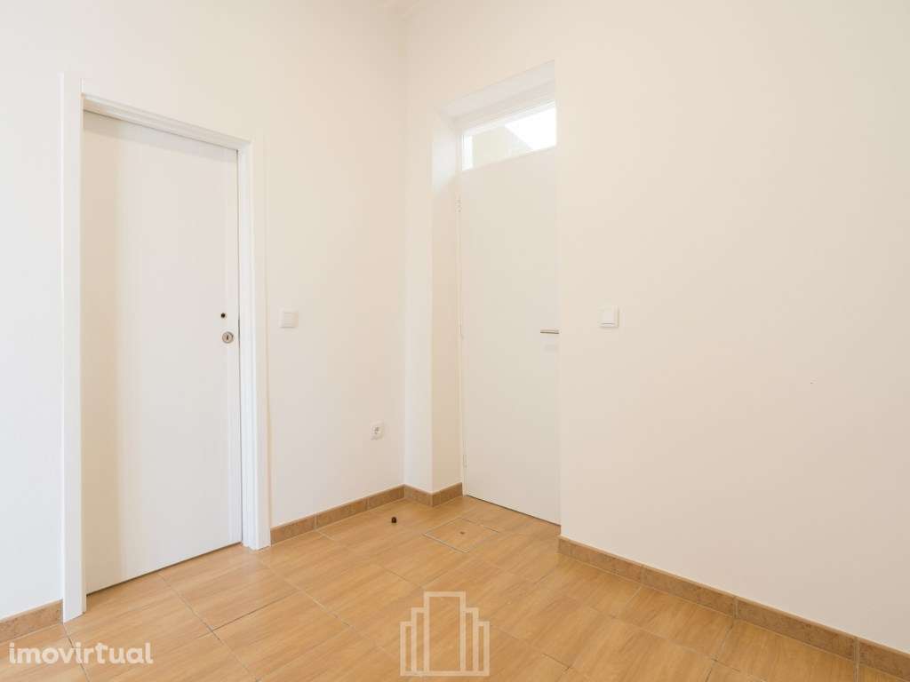 Casa Antiga Recuperada - Ovar - Grande imagem: 5/14