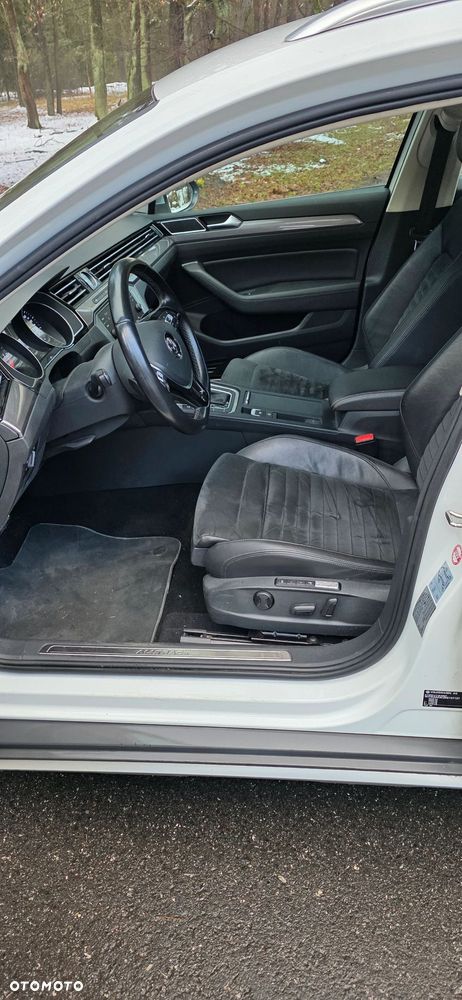 Volkswagen Passat Alltrack 2.0 TDI SCR DSG 4Motion - 21
