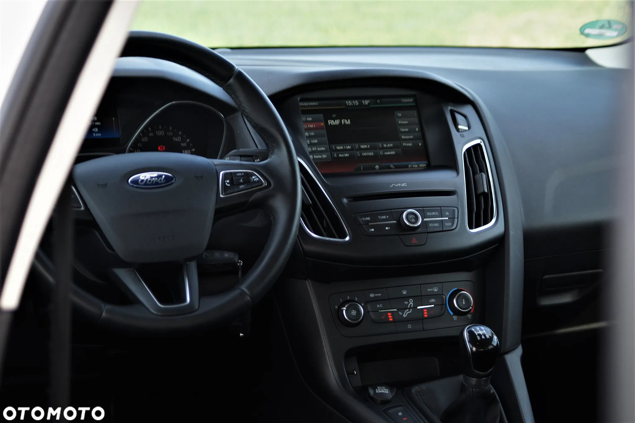 Ford Focus - 34