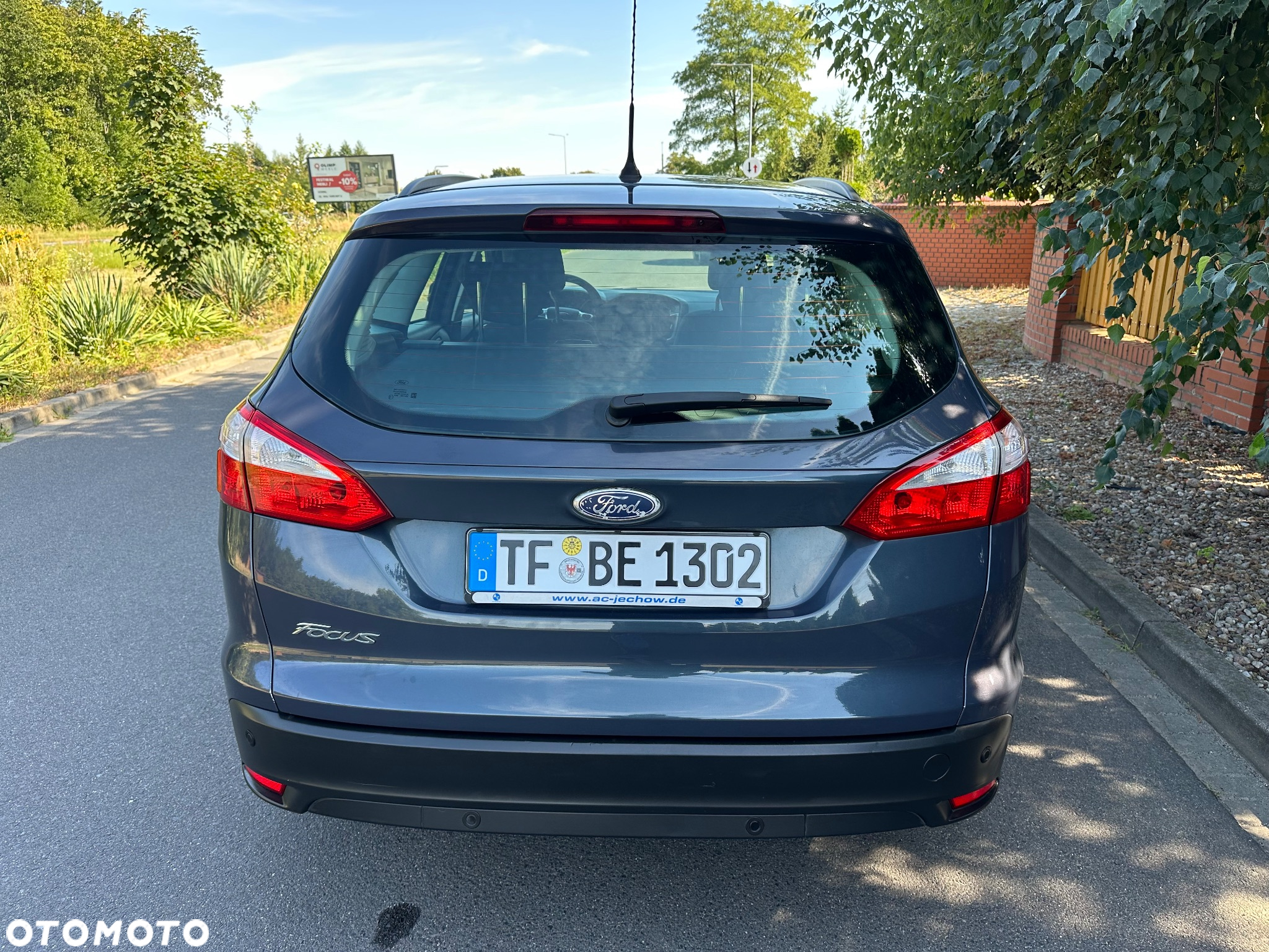 Ford Focus 1.6 SYNC Edition - 17