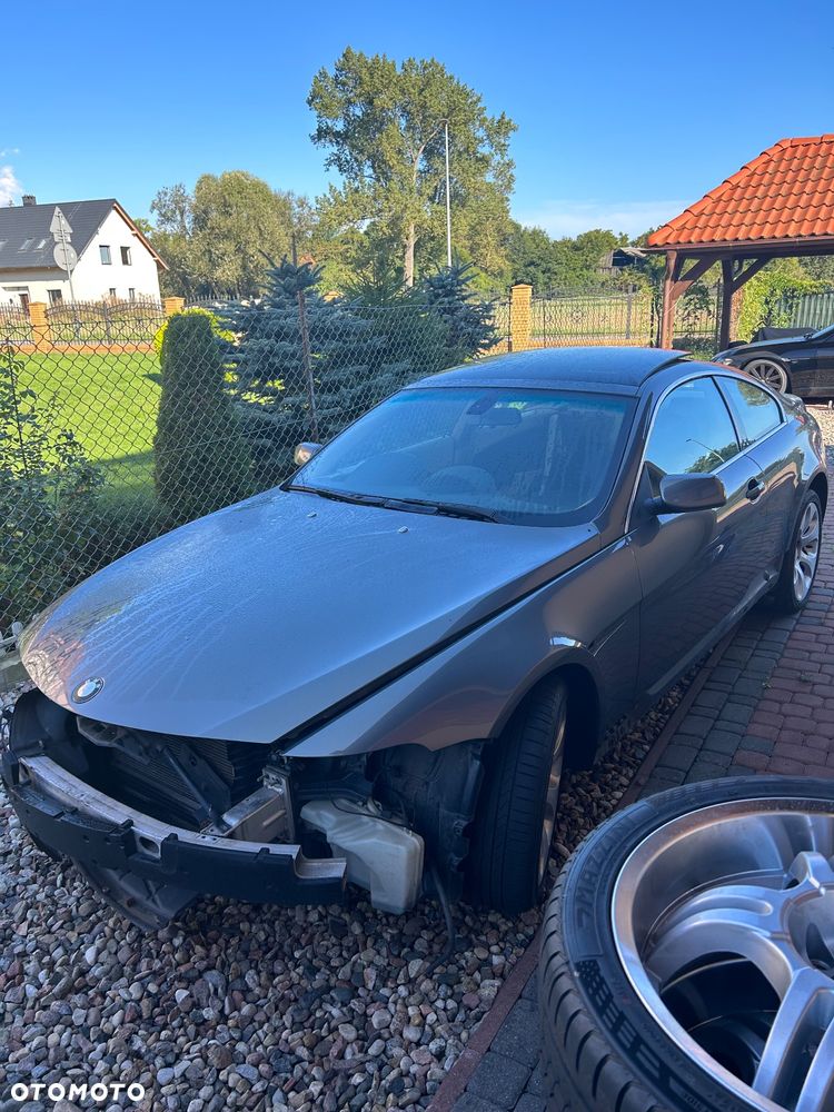 BMW Seria 7 750i - 13