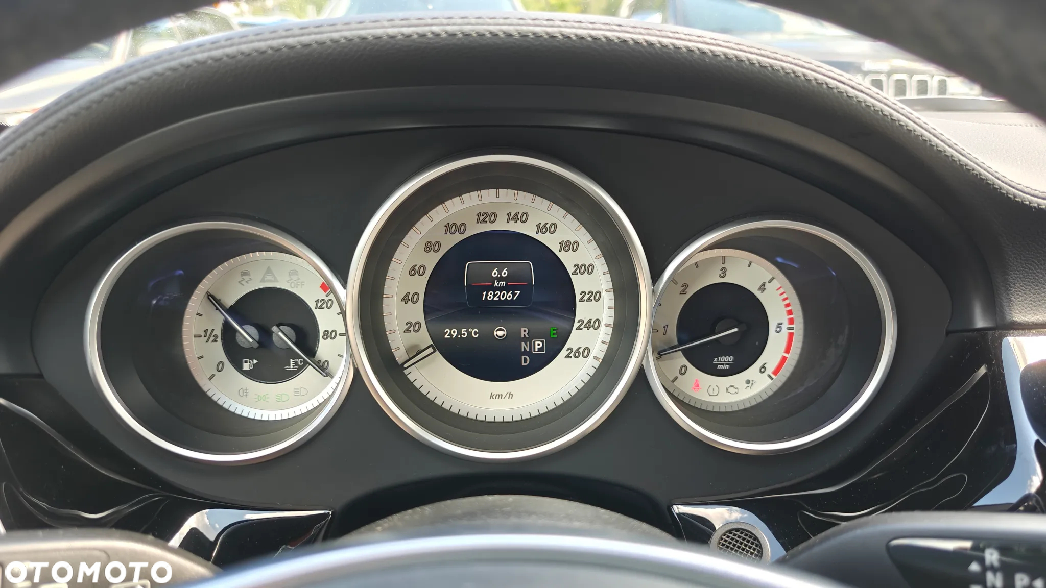 Mercedes-Benz CLS 350 d 4-Matic - 26
